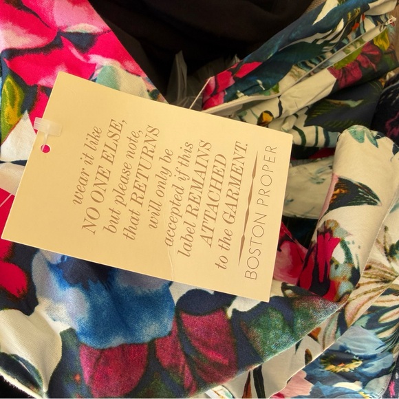 New Boston Proper Vibrant Floral One-Shoulder Dress - Picture 6 of 8